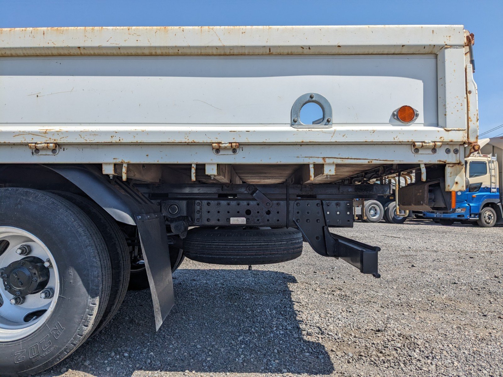 vehicle_image_20260507183124Q9J5ld6ygG.jpg