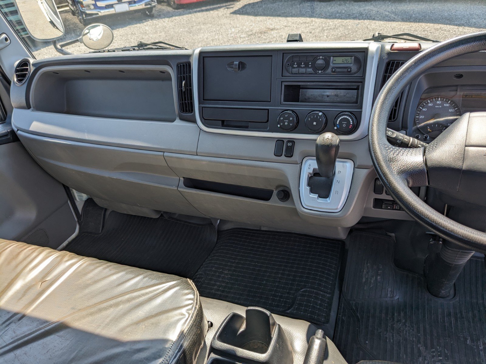 vehicle_image_20260507183124f1R5ym2KuM.jpg