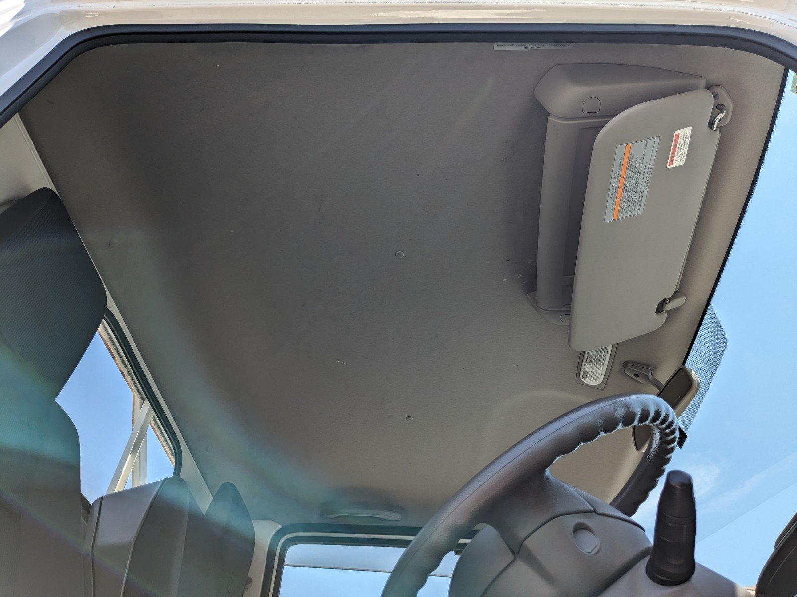 vehicle_image_20260508150021OfoJDEmEgr.jpg
