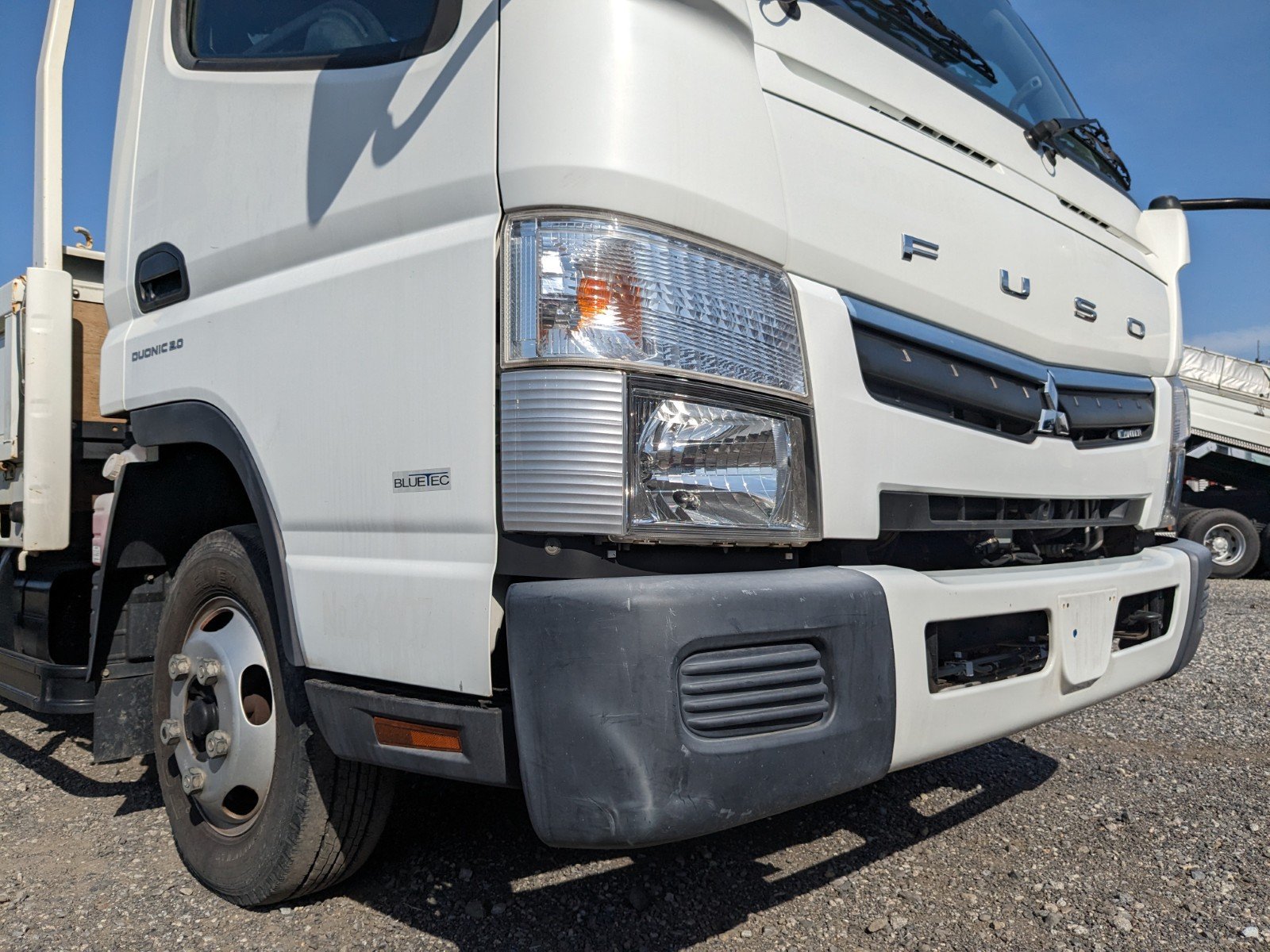 vehicle_image_20260507184709ycWFlx8GGl.jpg