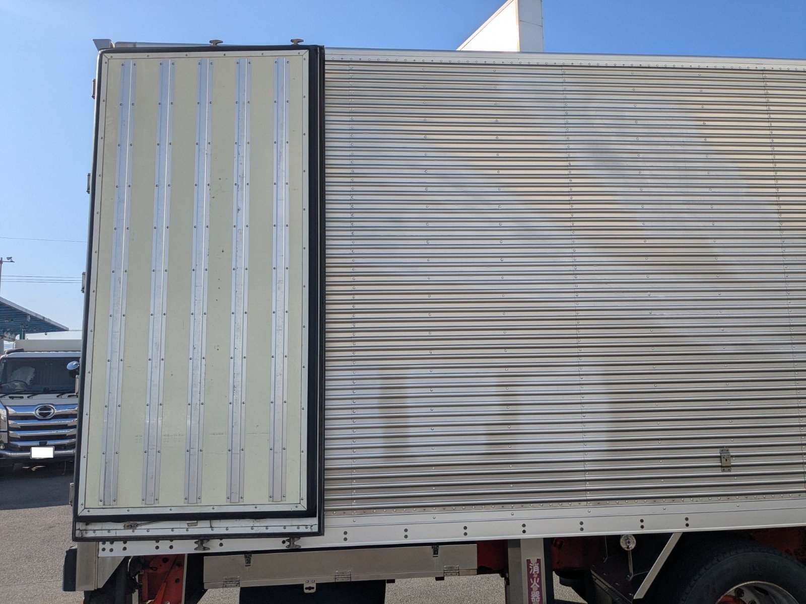vehicle_image_20260204110001gXmnae8uCD.jpg