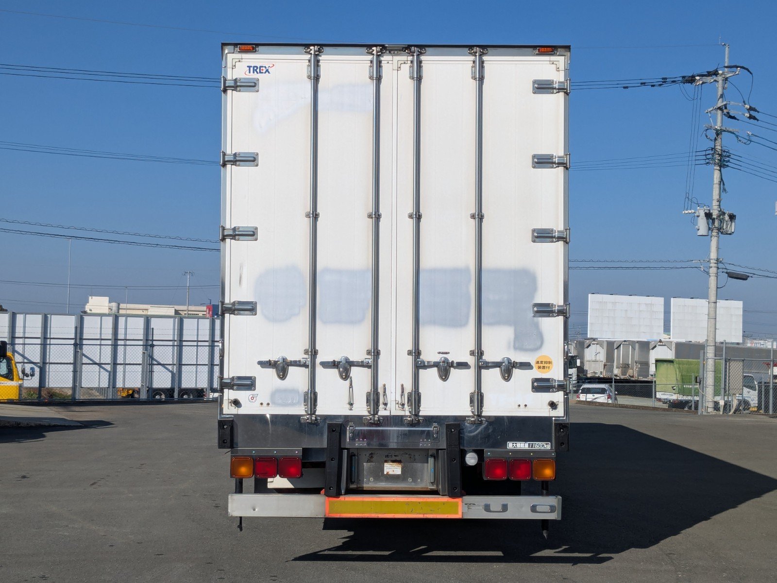vehicle_image_20260204110001kRGrG11SZu.jpg