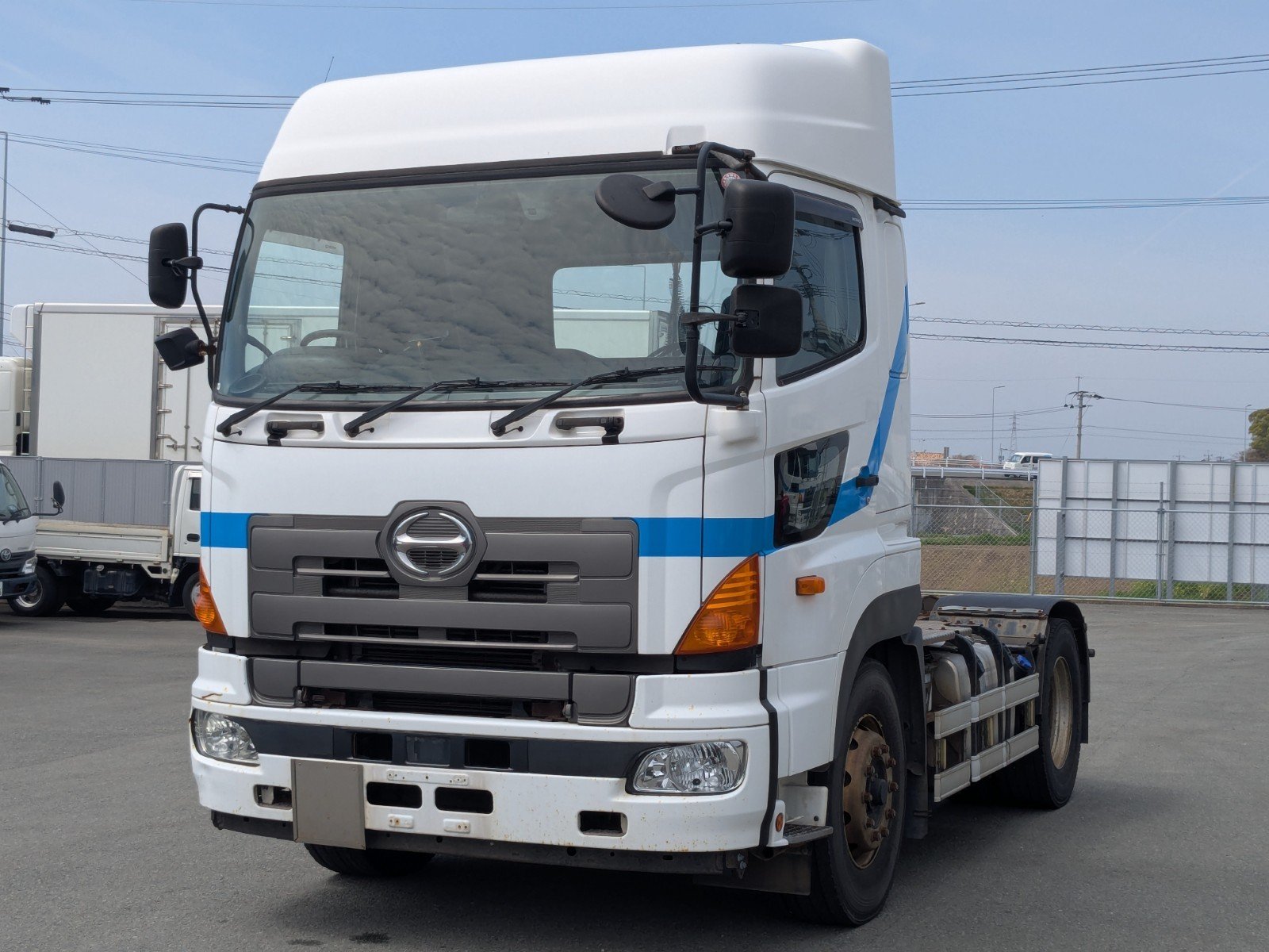 vehicle_image_20260404161200AMpB8NTCaa.jpg