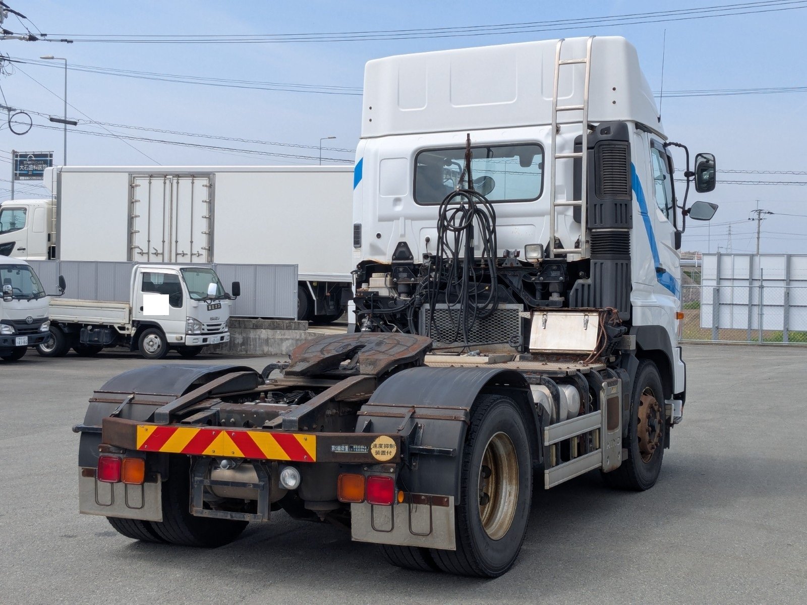 vehicle_image_20260404172158MN1ugiIv3I.jpg