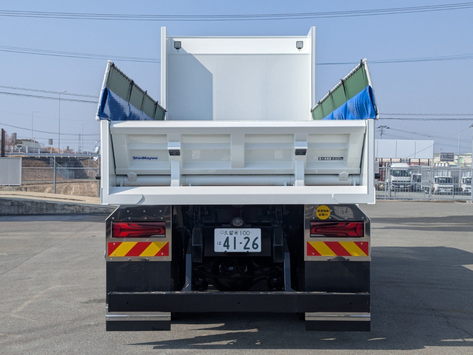 vehicle_image_20260216080548YKtm4NiBac.jpg