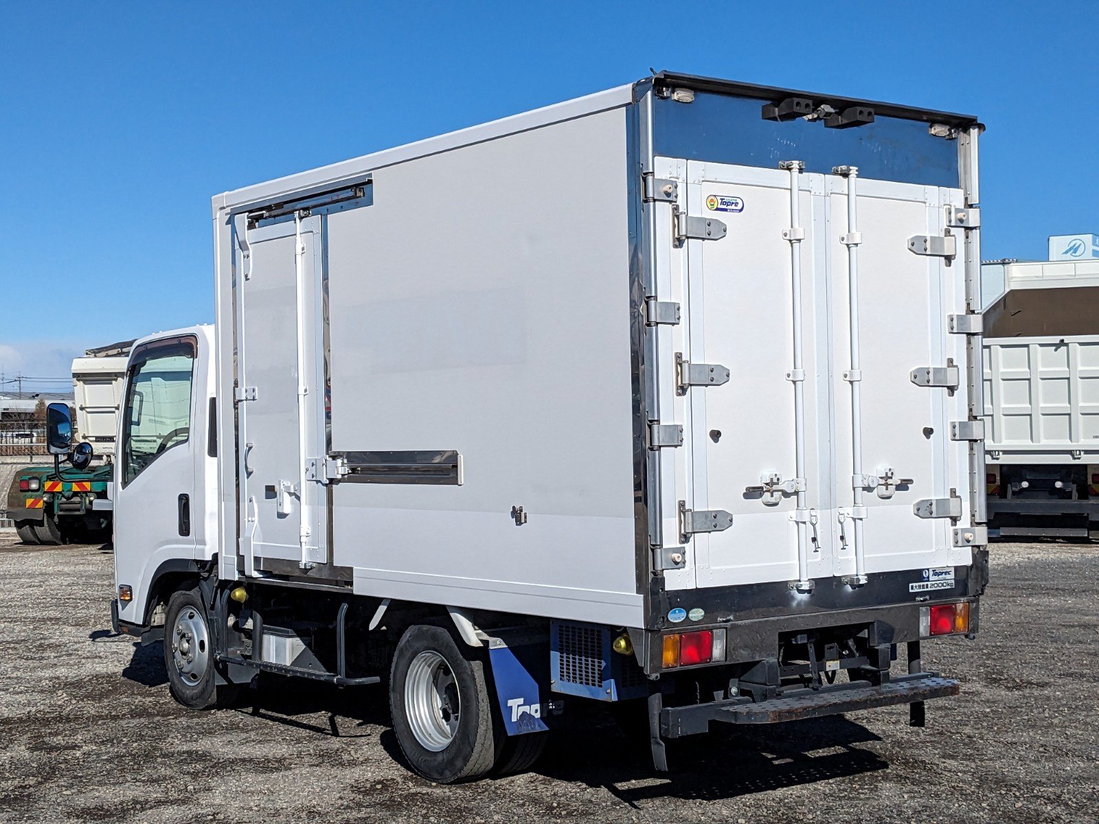 vehicle_image_20251226151144znxyeTnpif.jpg