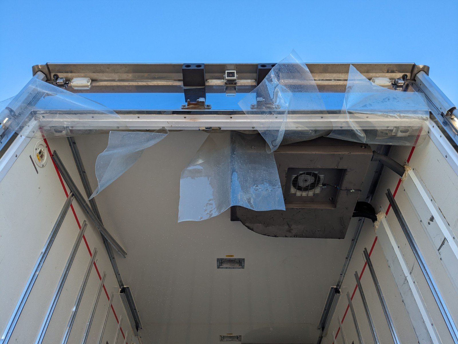 vehicle_image_20251226151217XeGpQnOhRG.jpg