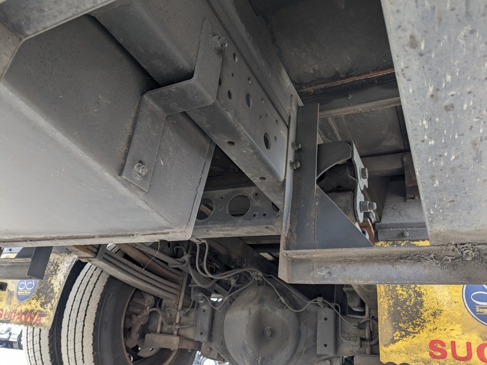 vehicle_image_202512241000190oQtnAgWlV.jpg