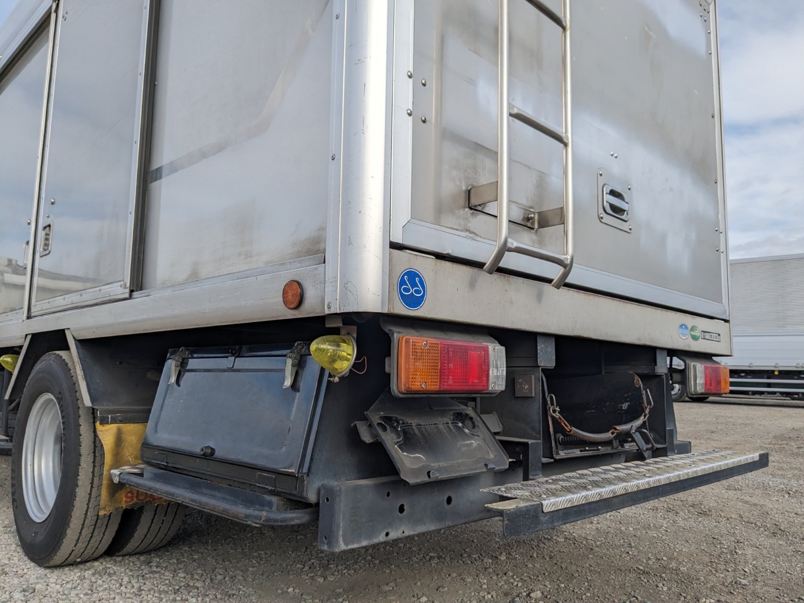 vehicle_image_202512241000193OOa5vpPwa.jpg