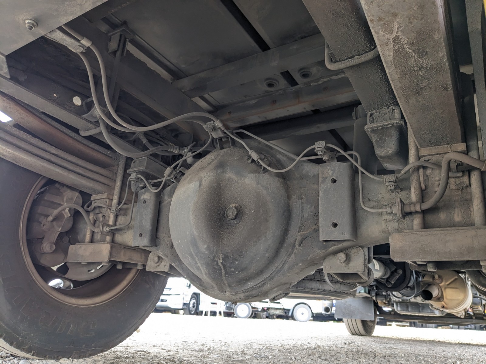 vehicle_image_20251224100019psIlvnptb5.jpg