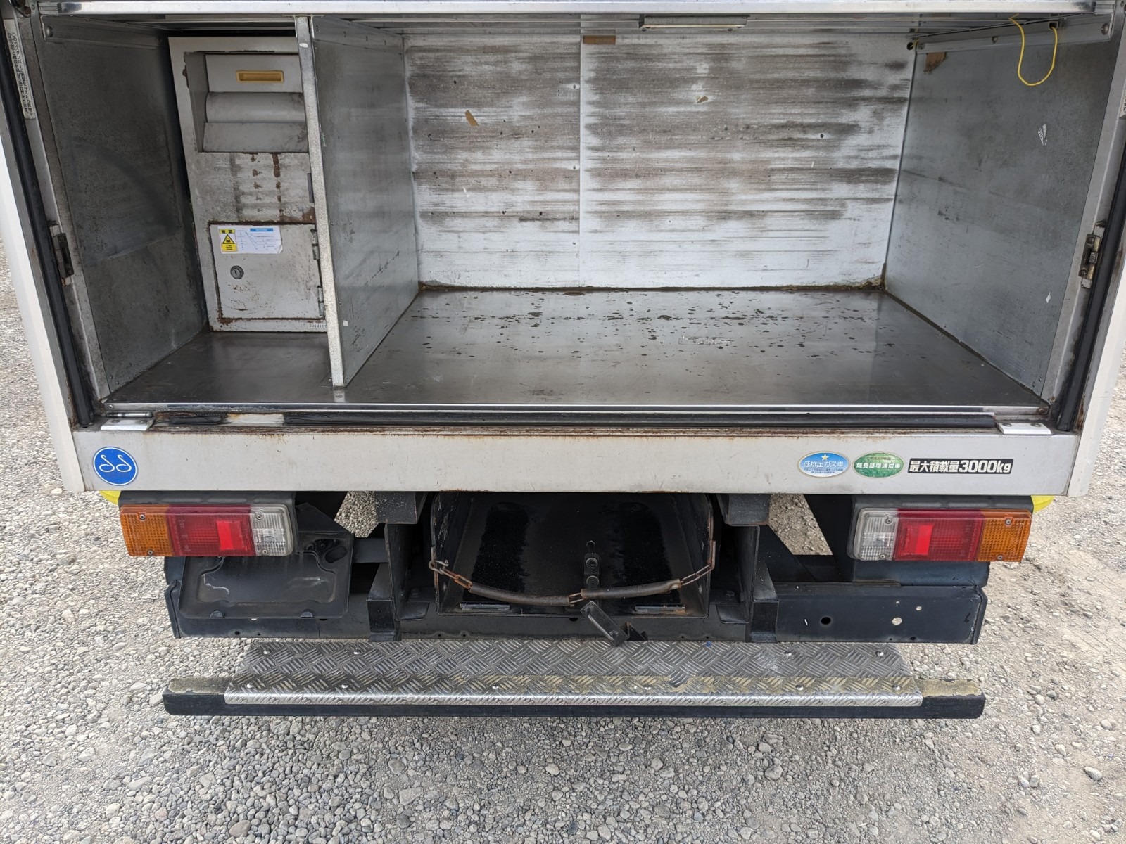 vehicle_image_20251224100019vUsOZieMhv.jpg