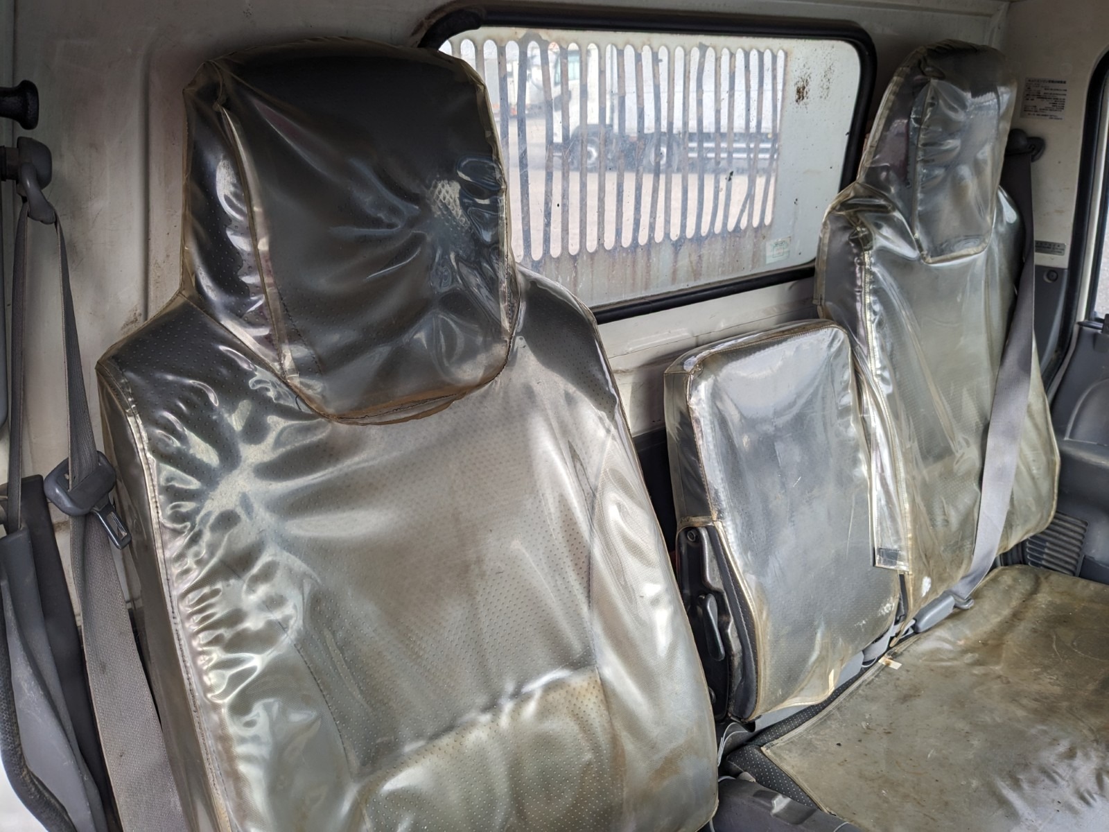 vehicle_image_20251224101147VOeG8wKM71.jpg