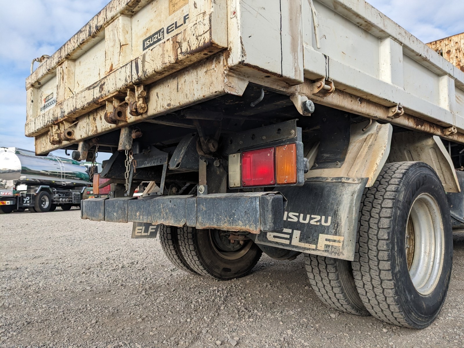 vehicle_image_20251224101147l9biEVHfpC.jpg