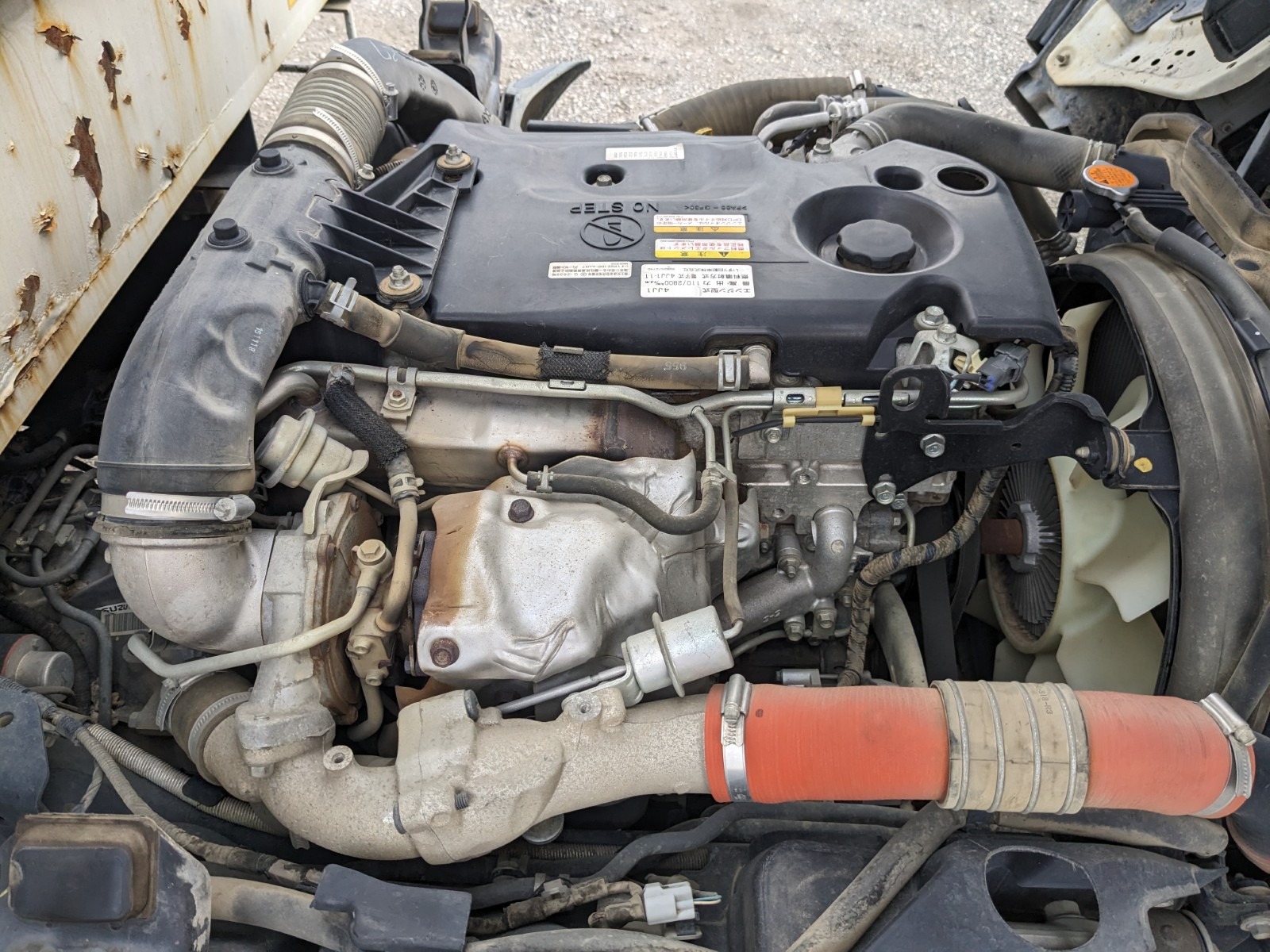 vehicle_image_20251224101147yy8nqJnjnA.jpg