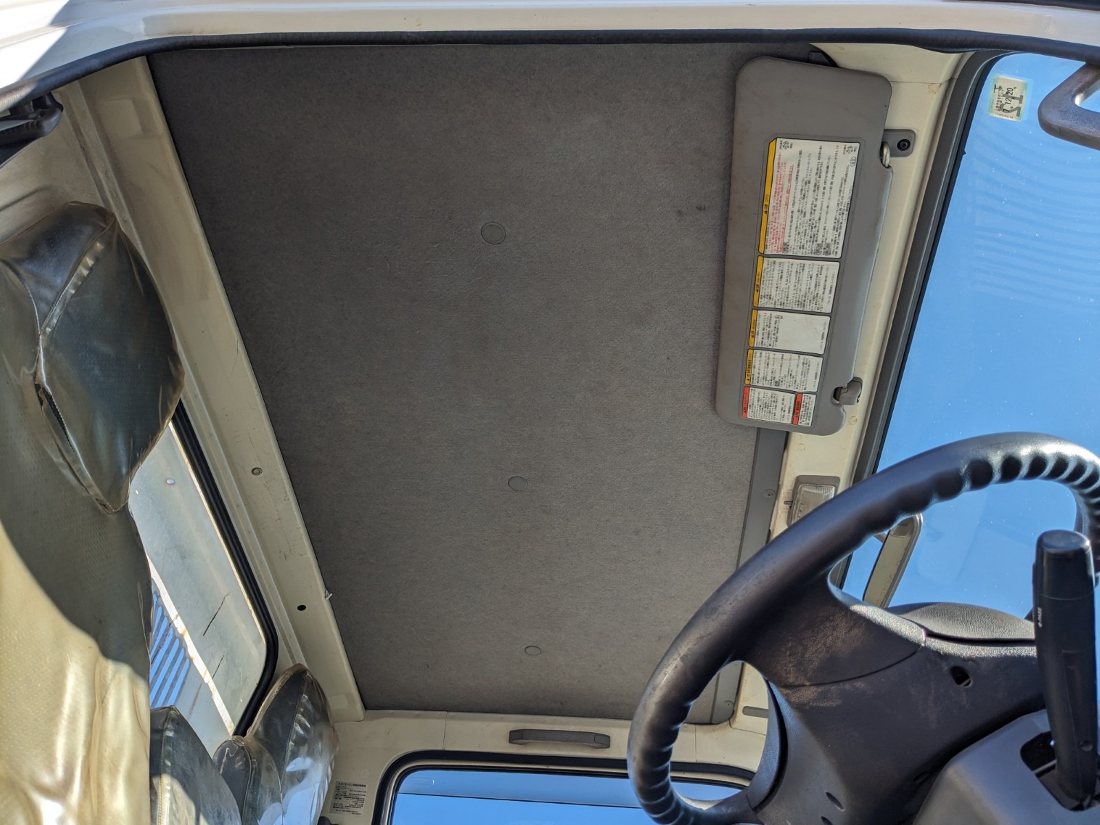 vehicle_image_202512221105389RA9X2ATDu.jpg