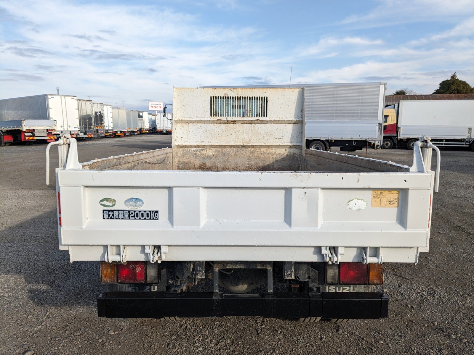 vehicle_image_20251226091545hSPCJmNT5c.jpg