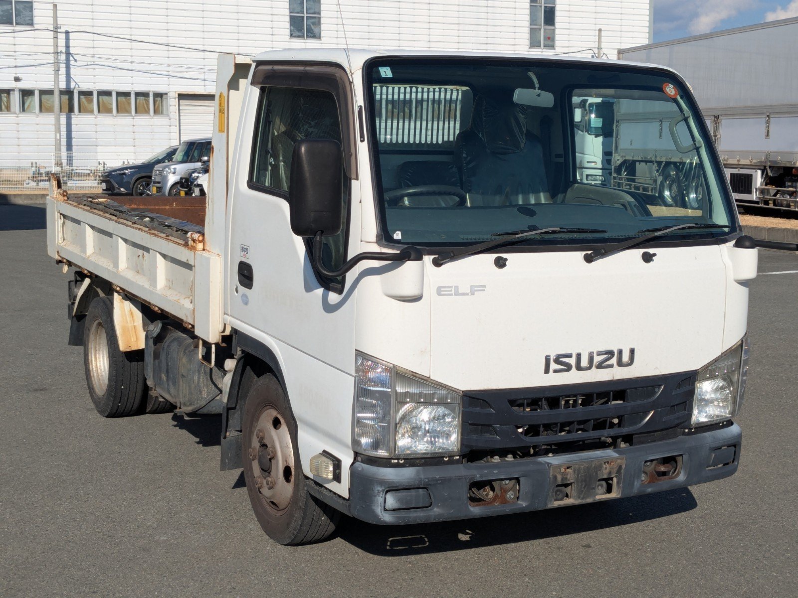 中古トラック販売・買取｜UJグループ（ウシトラ）