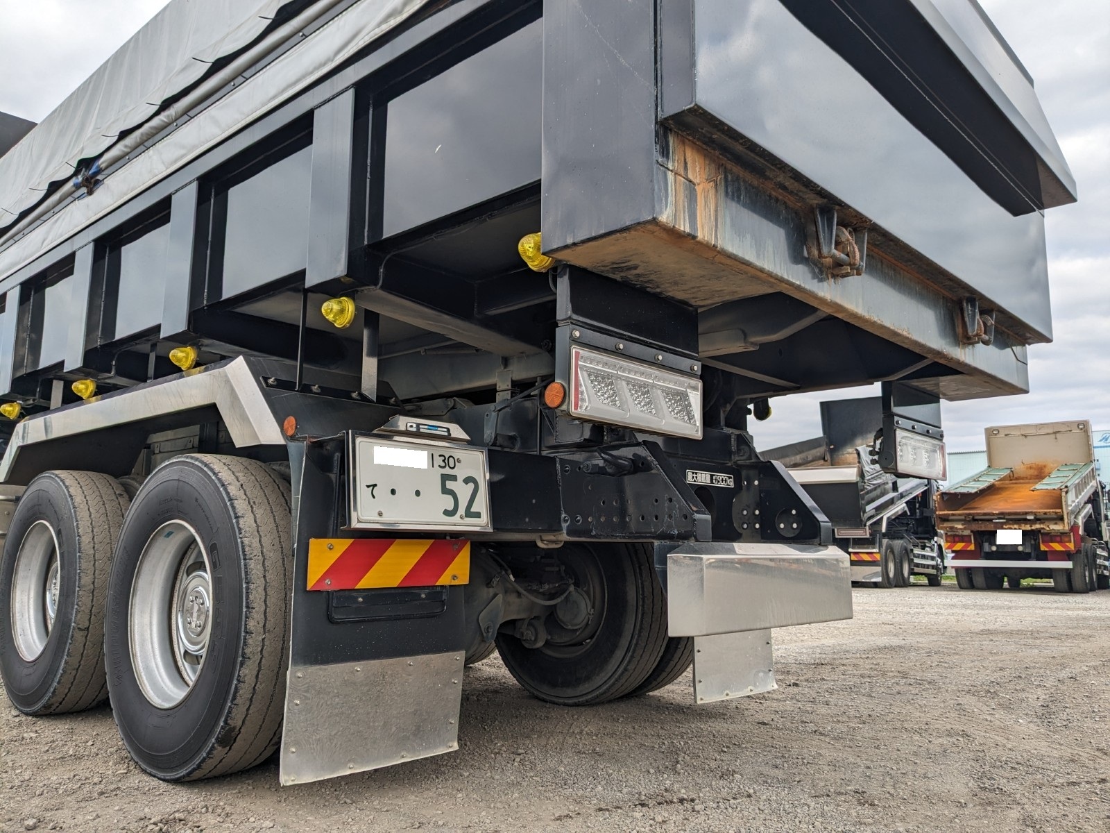 vehicle_image_20251201154247afL6yPCo5r.jpg
