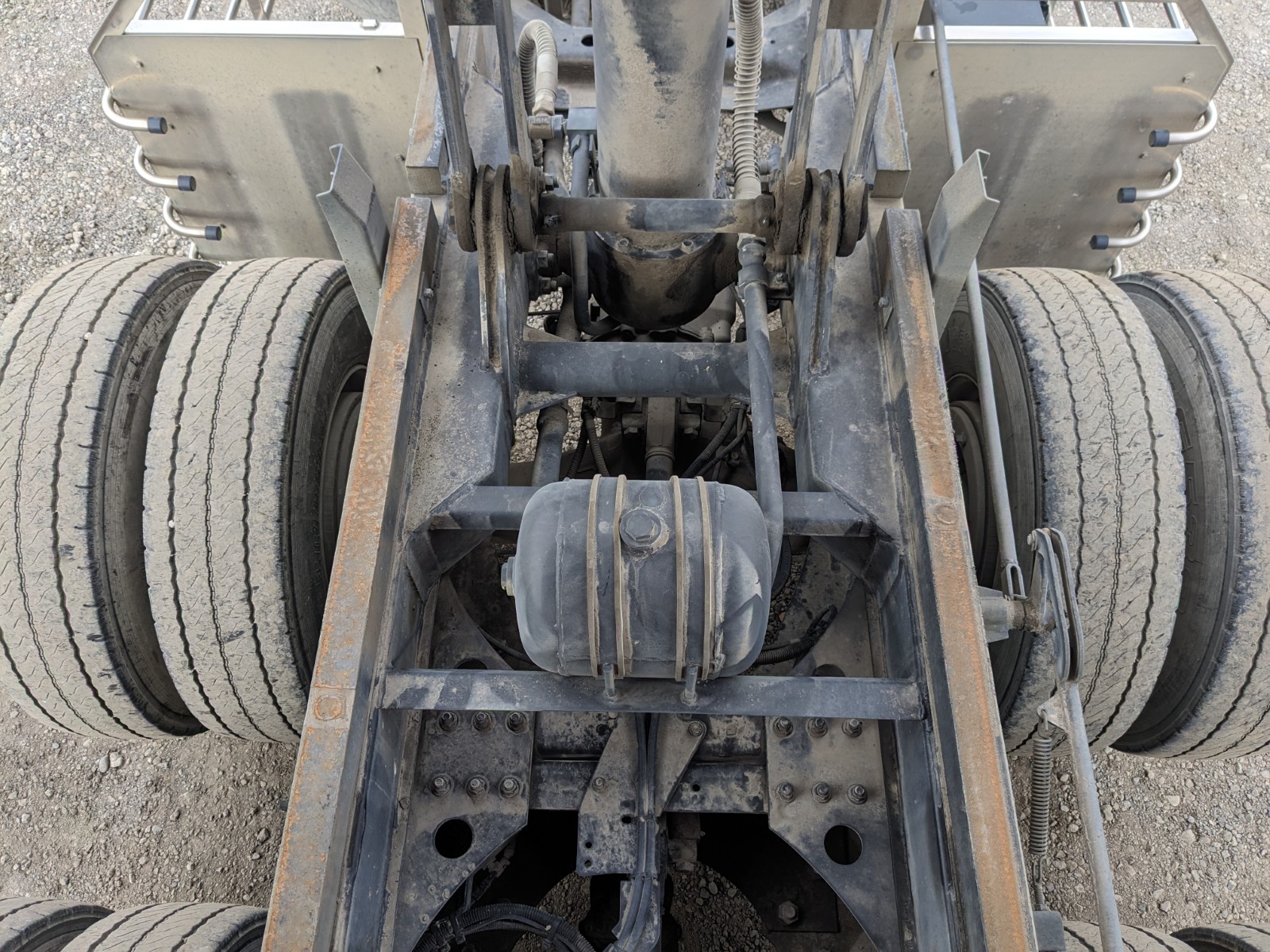 vehicle_image_20251201154248SLhM9GiHFh.jpg
