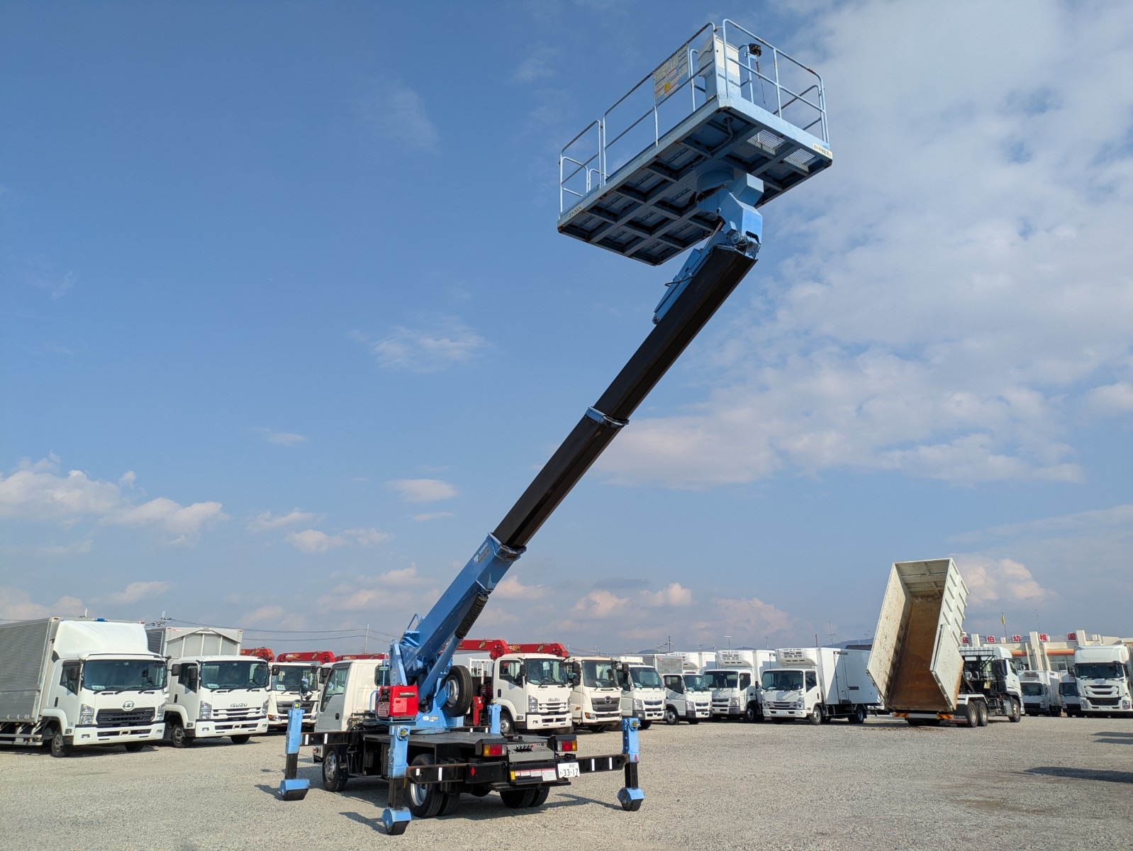 vehicle_image_20251204102417OrDmCBhzFG.jpg
