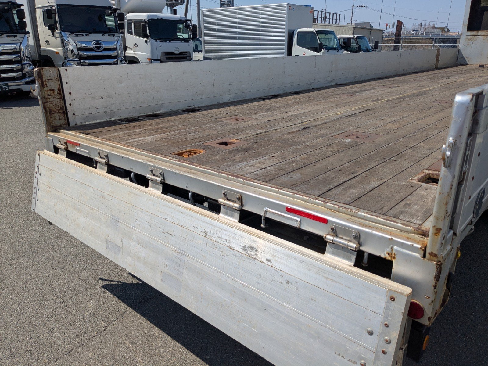 vehicle_image_20260316172920v4KLHkKMGo.jpg
