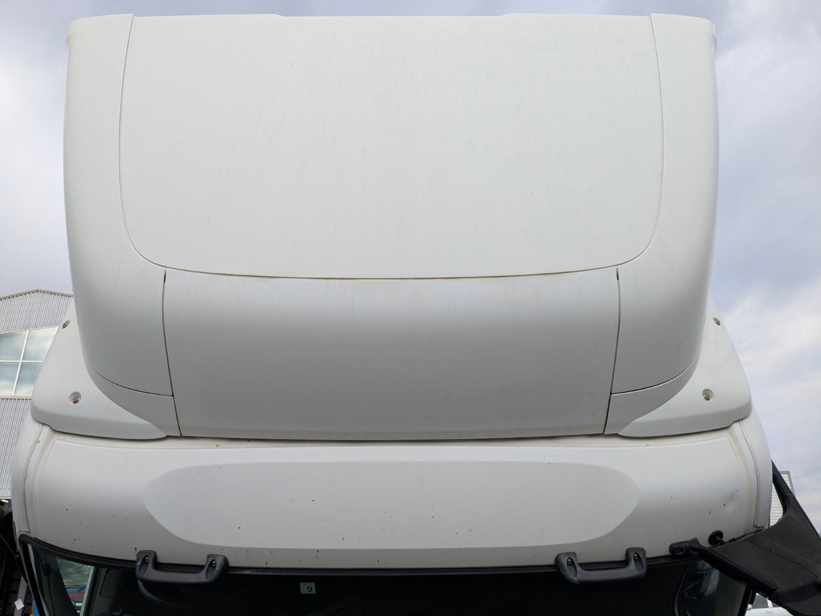 vehicle_image_2026012609182378wD9ZkLwJ.jpg