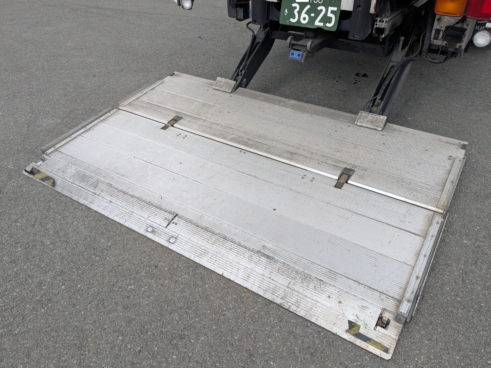 vehicle_image_20260126103706irGoUUUXA2.jpg