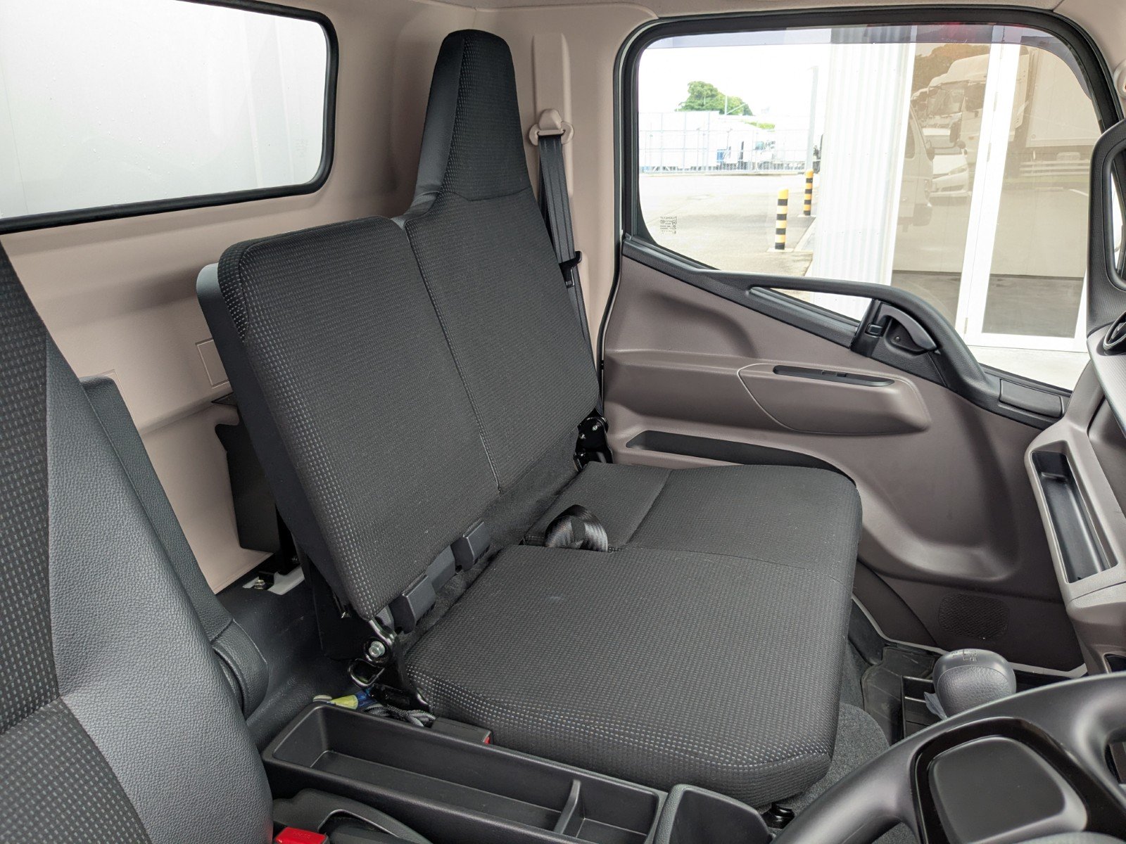 vehicle_image_20260612170922528QdrWtrY.jpg