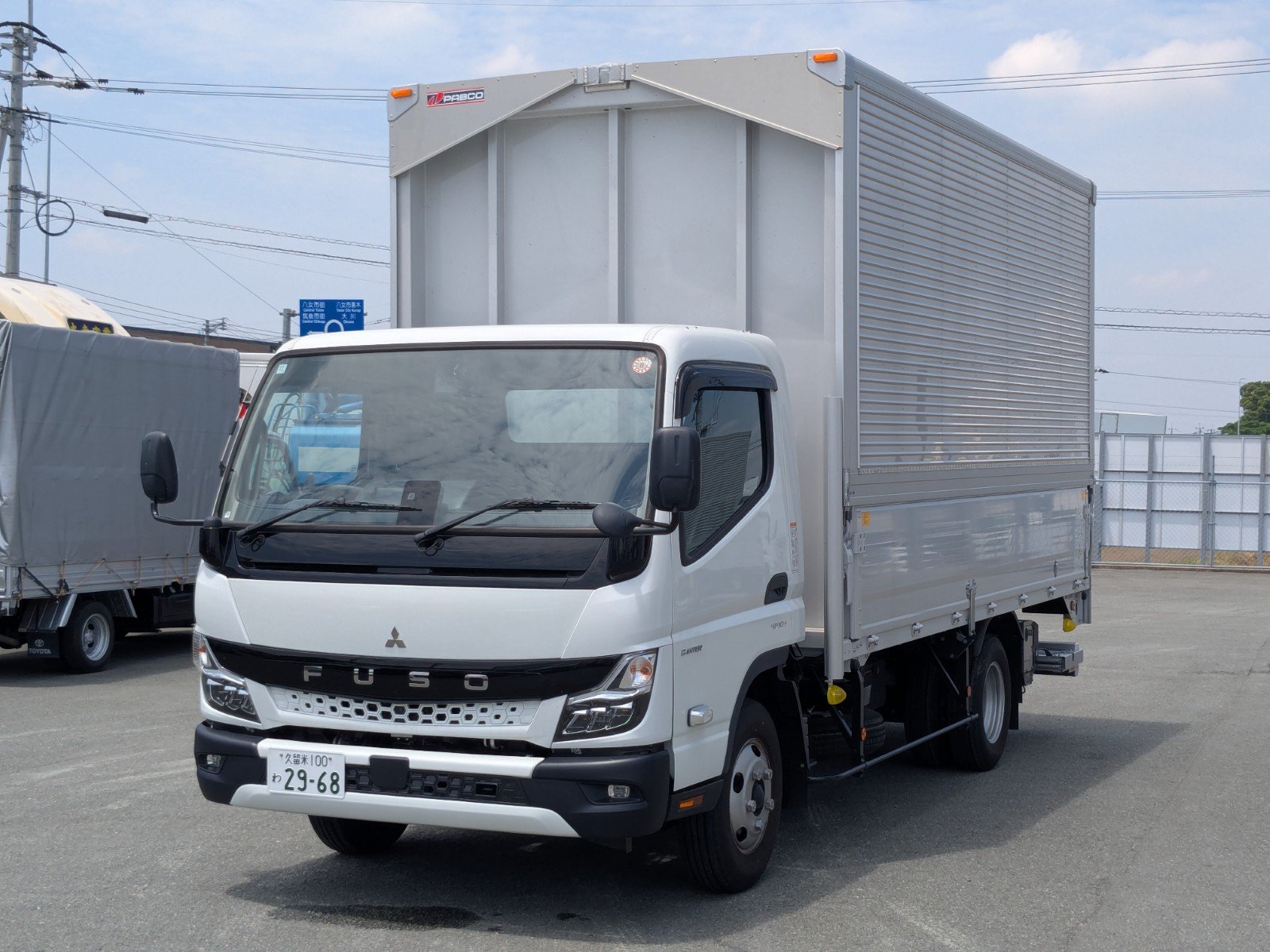 vehicle_image_20260609103056V5HO7GC7Wy.jpg