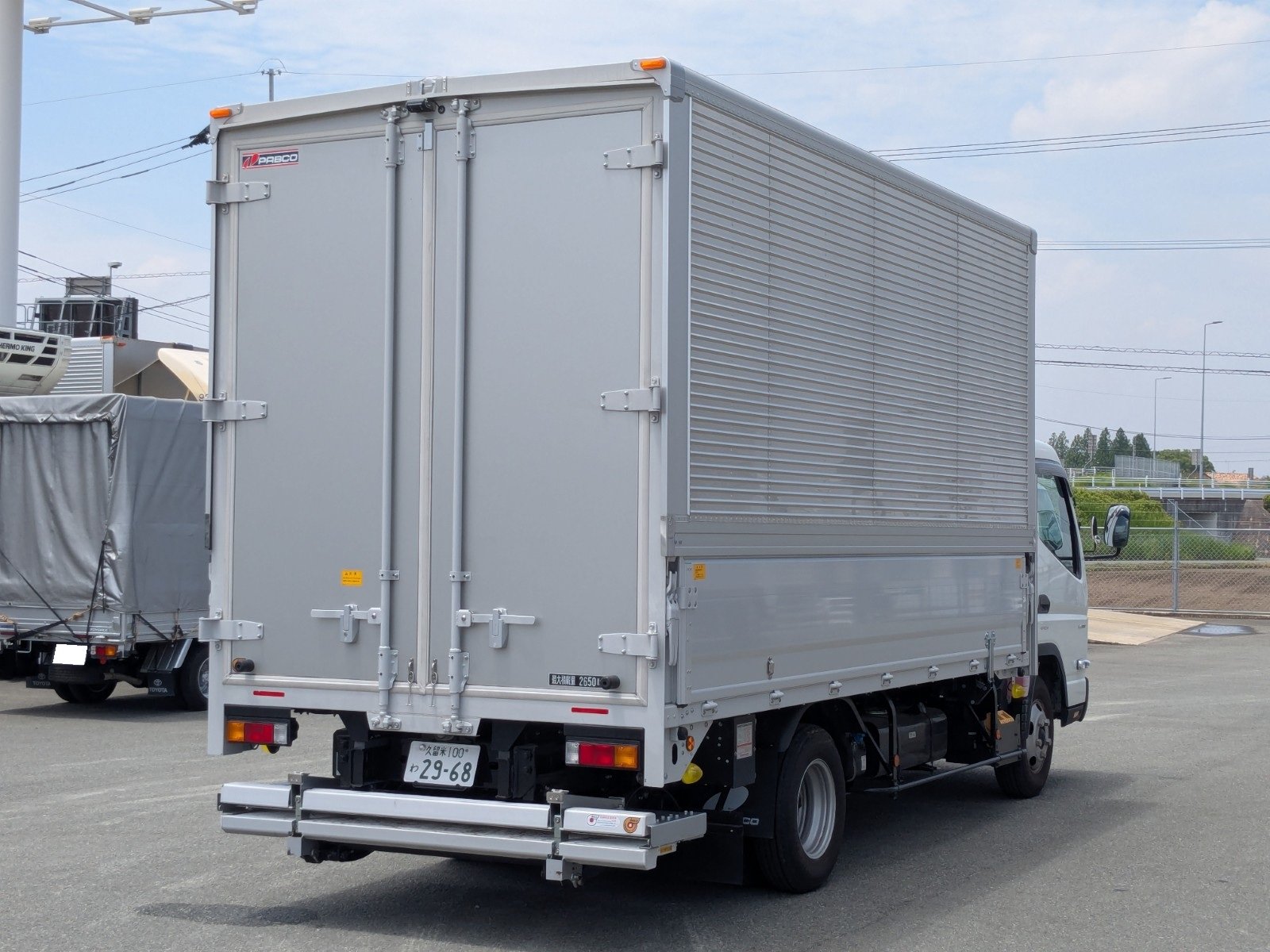 vehicle_image_20260609103056XYVCRCLuPj.jpg