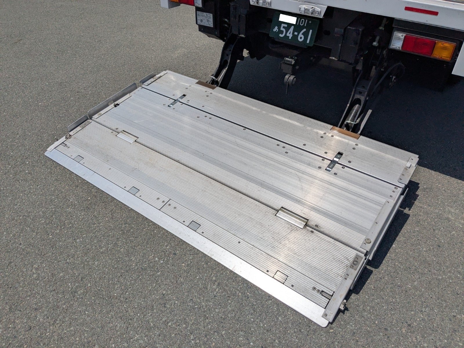 vehicle_image_202606121632240FVQ2pjUsL.jpg