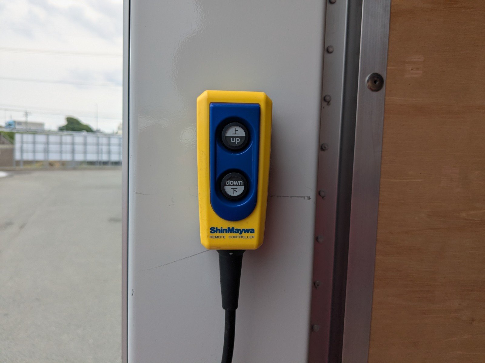 vehicle_image_20260612164259adGDqivXYz.jpg