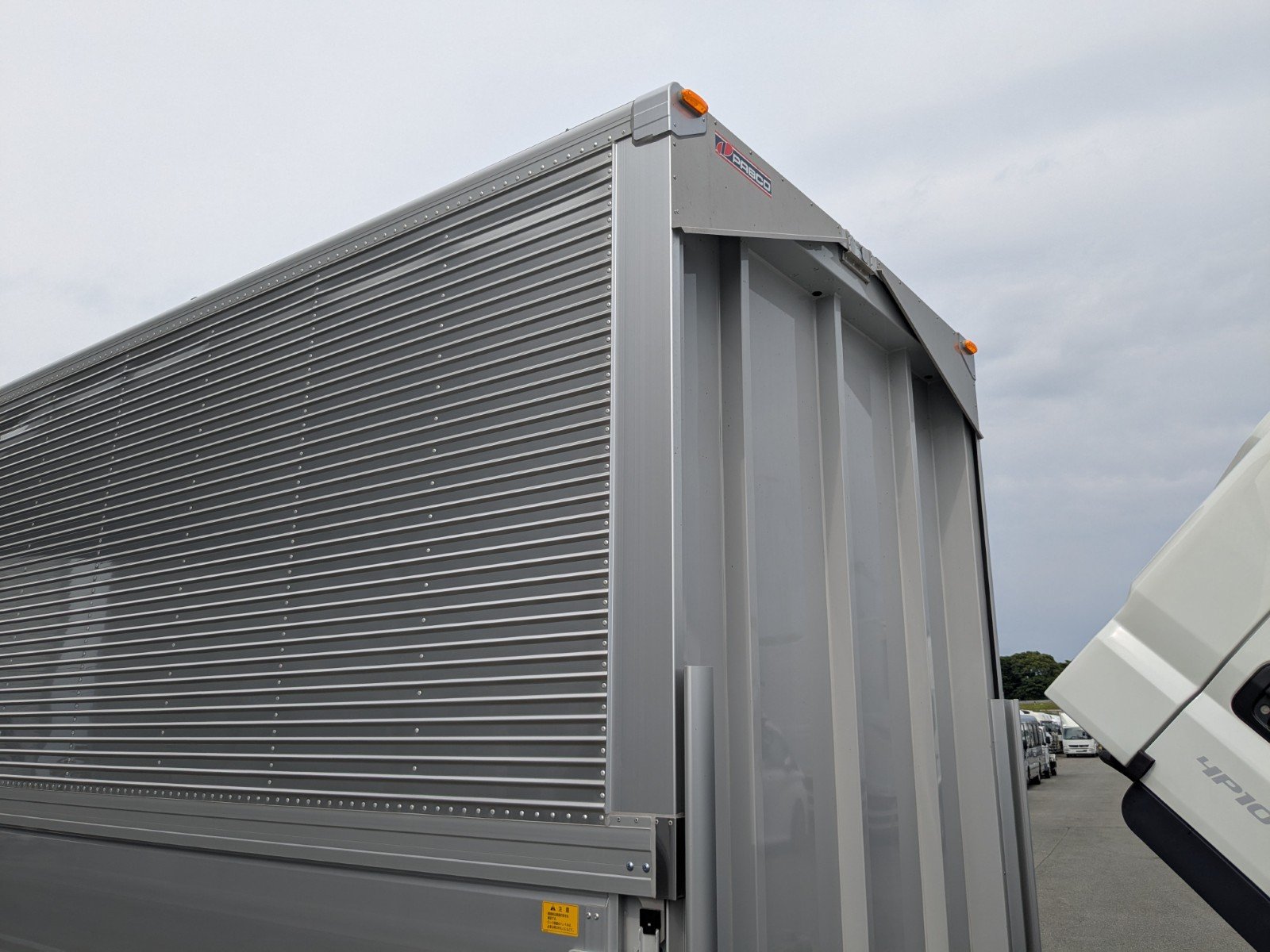 vehicle_image_20260612164259rYtIQLcWFl.jpg