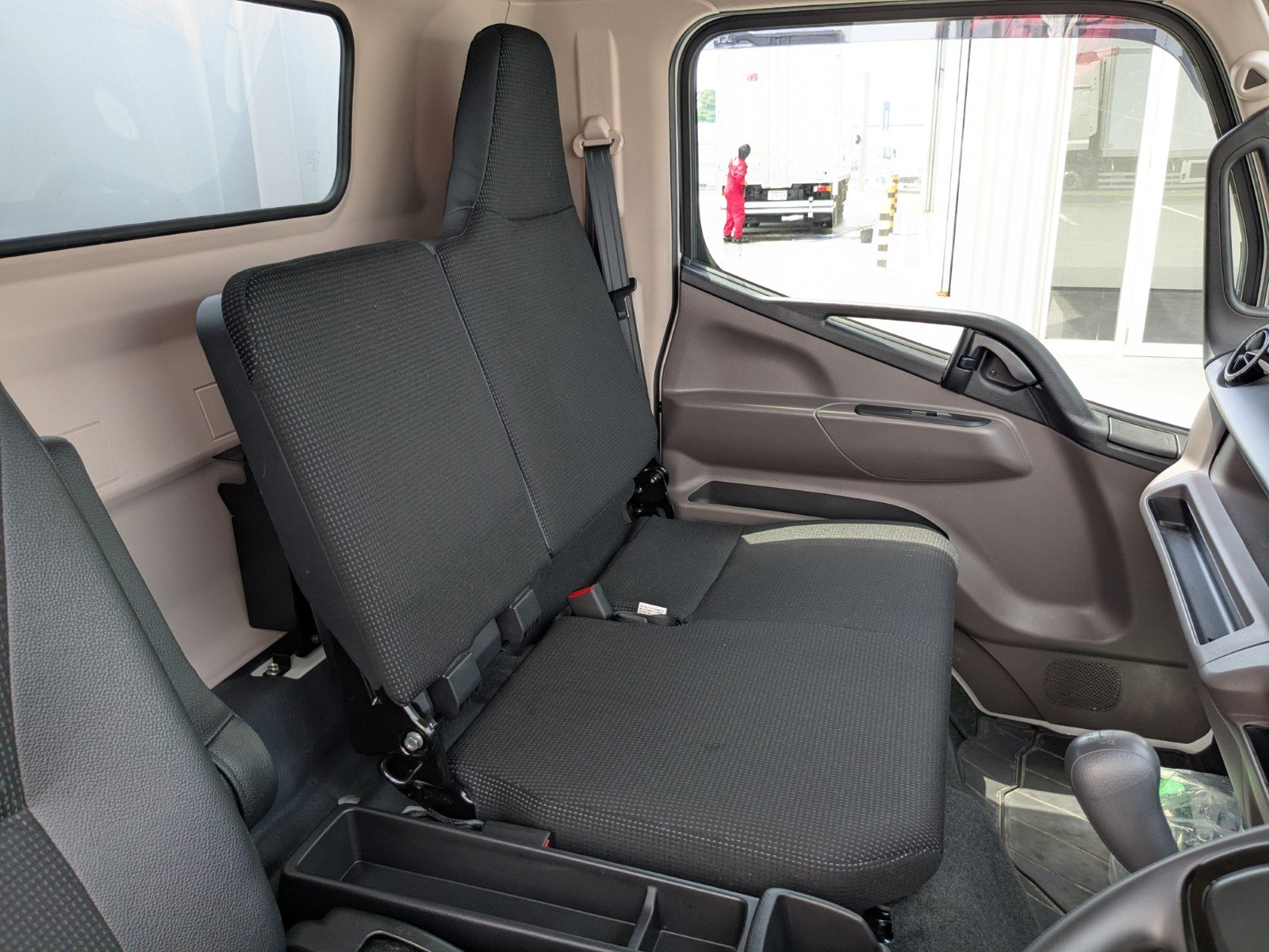 vehicle_image_20260609095558BJa9Anul5b.jpg
