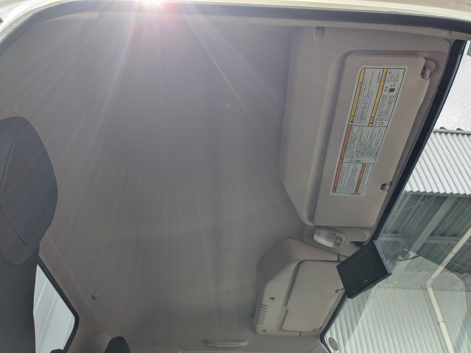 vehicle_image_20260609095558EnYPt7B2lO.jpg