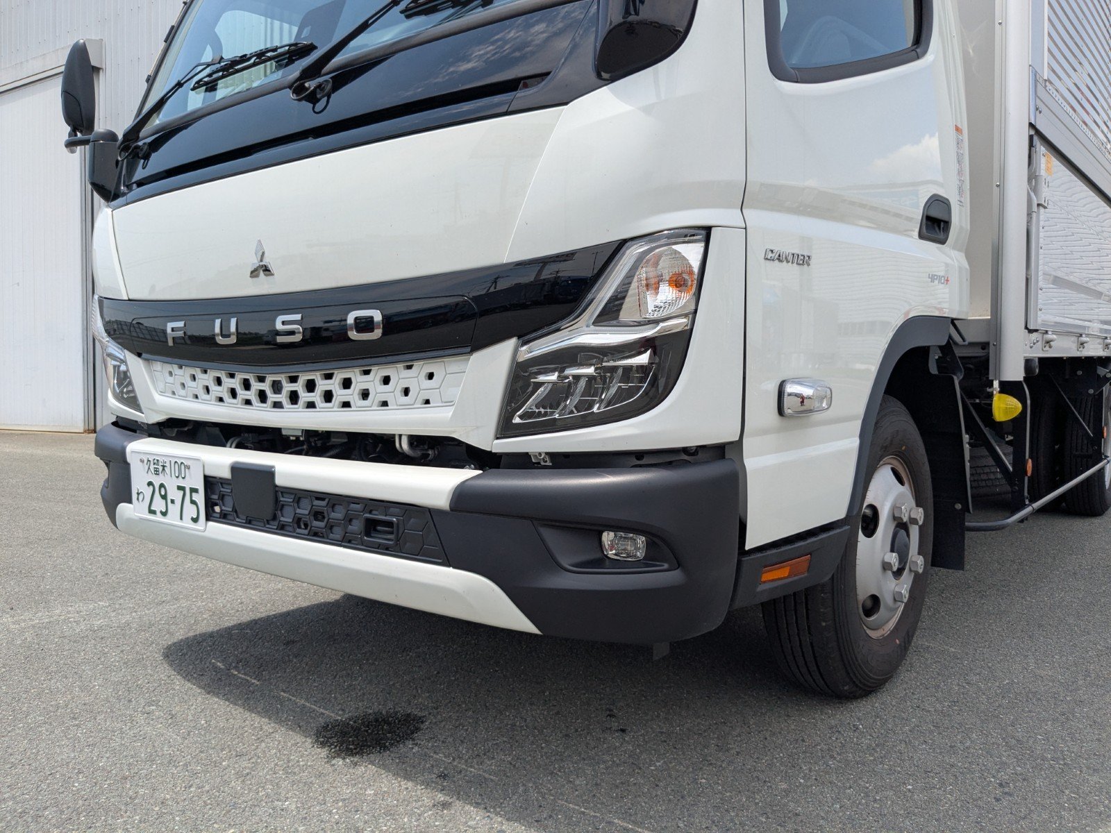vehicle_image_20260609095558f7L75vTyYR.jpg