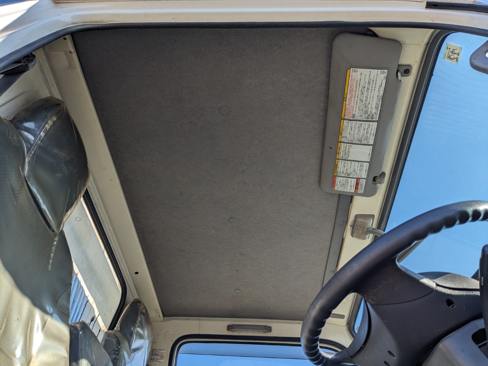 vehicle_image_2025122211002242XonC4soV.jpg