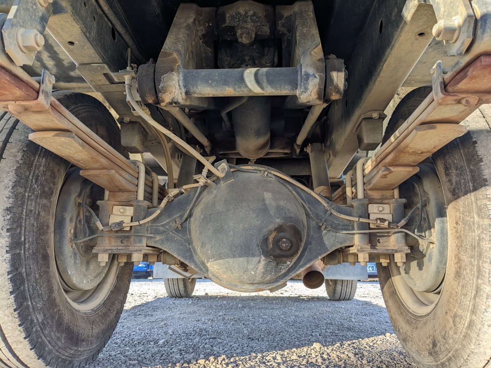 vehicle_image_20251222110022BL8kaM2JwG.jpg