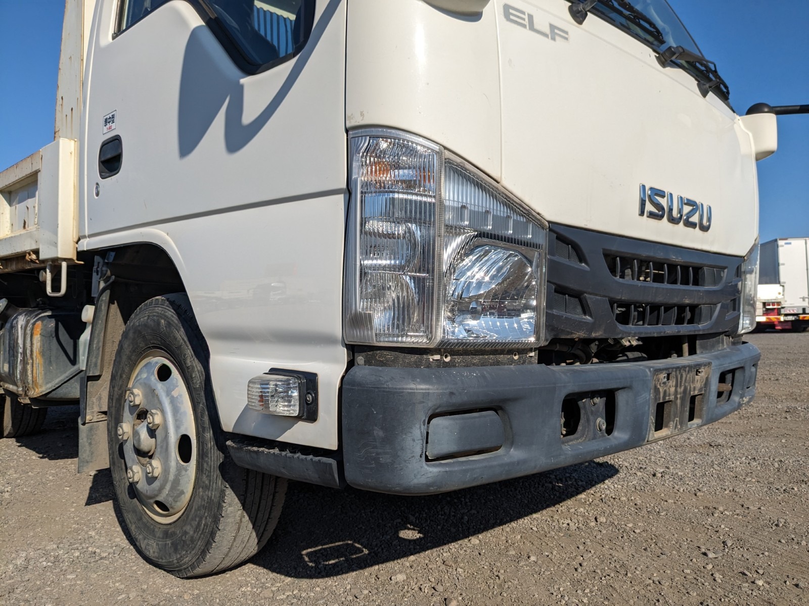 vehicle_image_20251222110022M2HvO5Xuqn.jpg