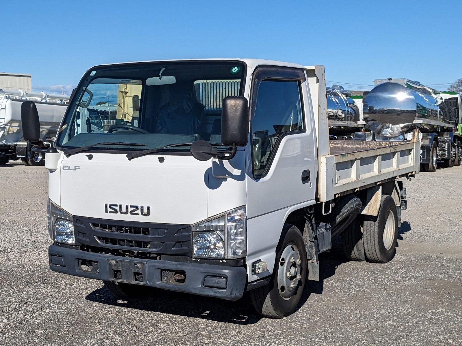 vehicle_image_20251223163435V6R0KYSqZ5.jpg