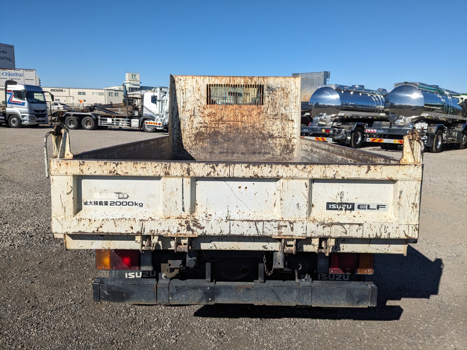 vehicle_image_202512231635025wMA1VOjLJ.jpg
