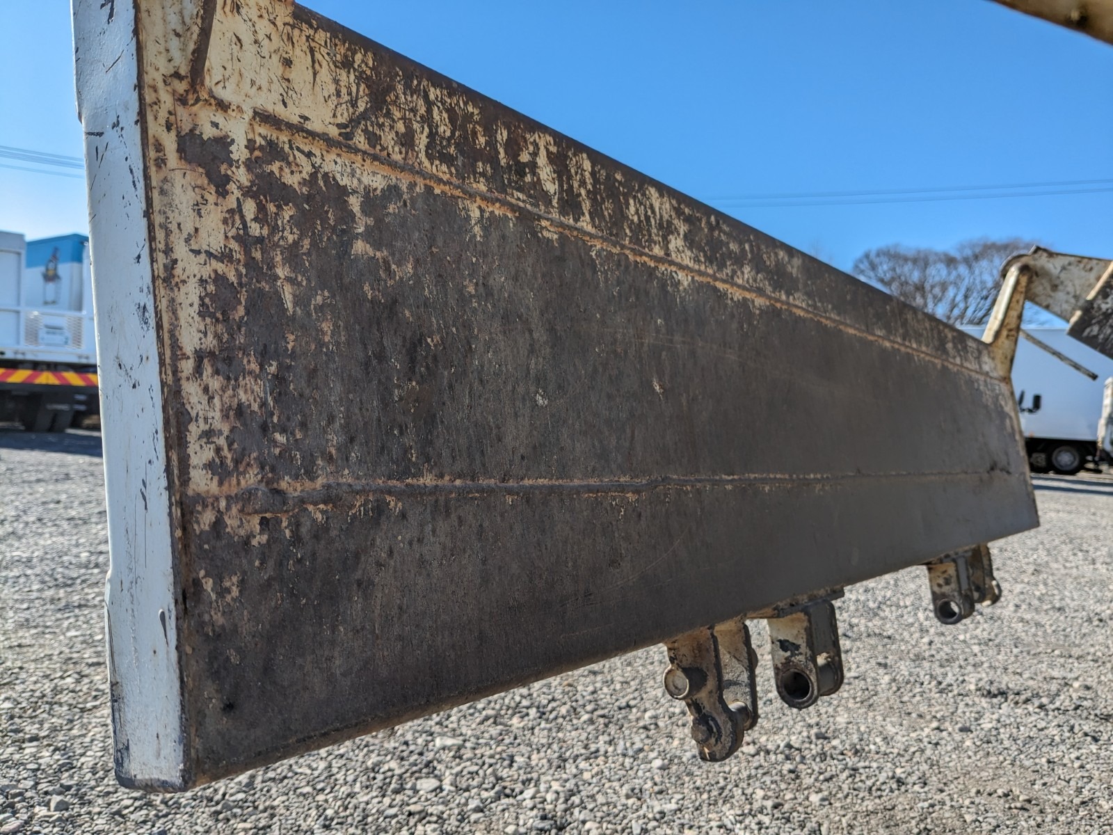vehicle_image_20251223163512mcLYc8YuU2.jpg