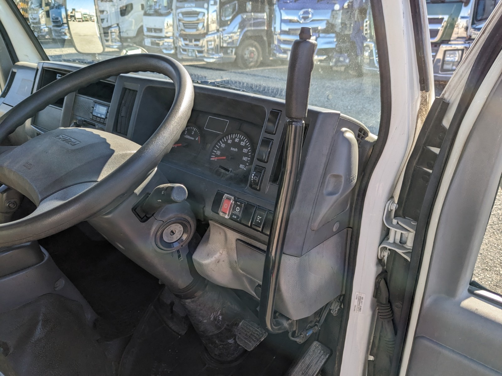 vehicle_image_20251223163643CVxIHtvef3.jpg