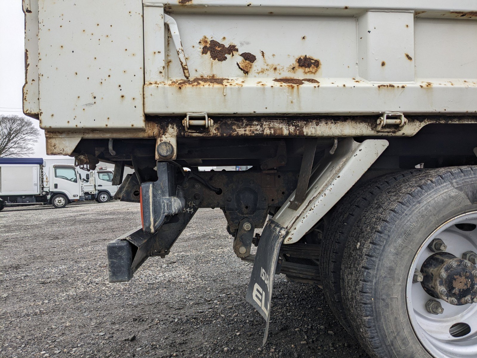vehicle_image_20251226150201FOyw9v2oXJ.jpg