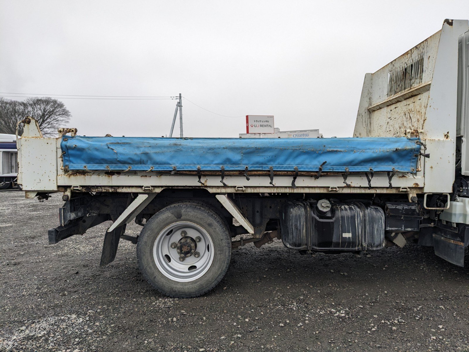 vehicle_image_20251226150201Qz9ky2Tsnm.jpg