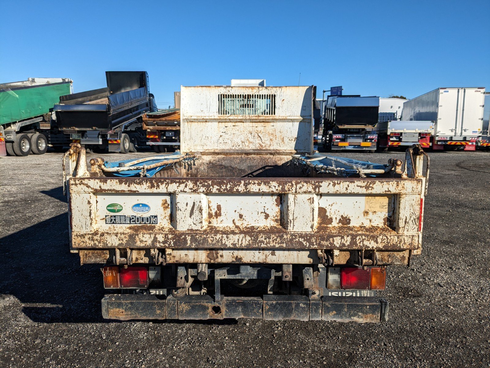 vehicle_image_20251226150201bxBk5zfwhB.jpg