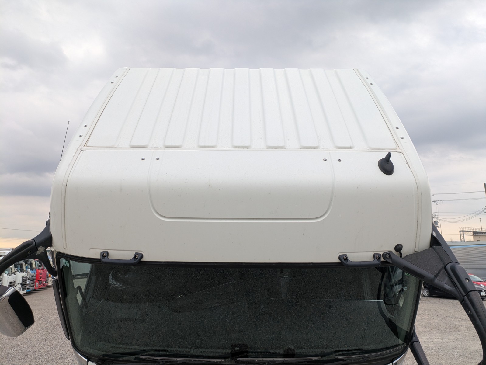 vehicle_image_20251210163846IgFSNymsYc.jpg