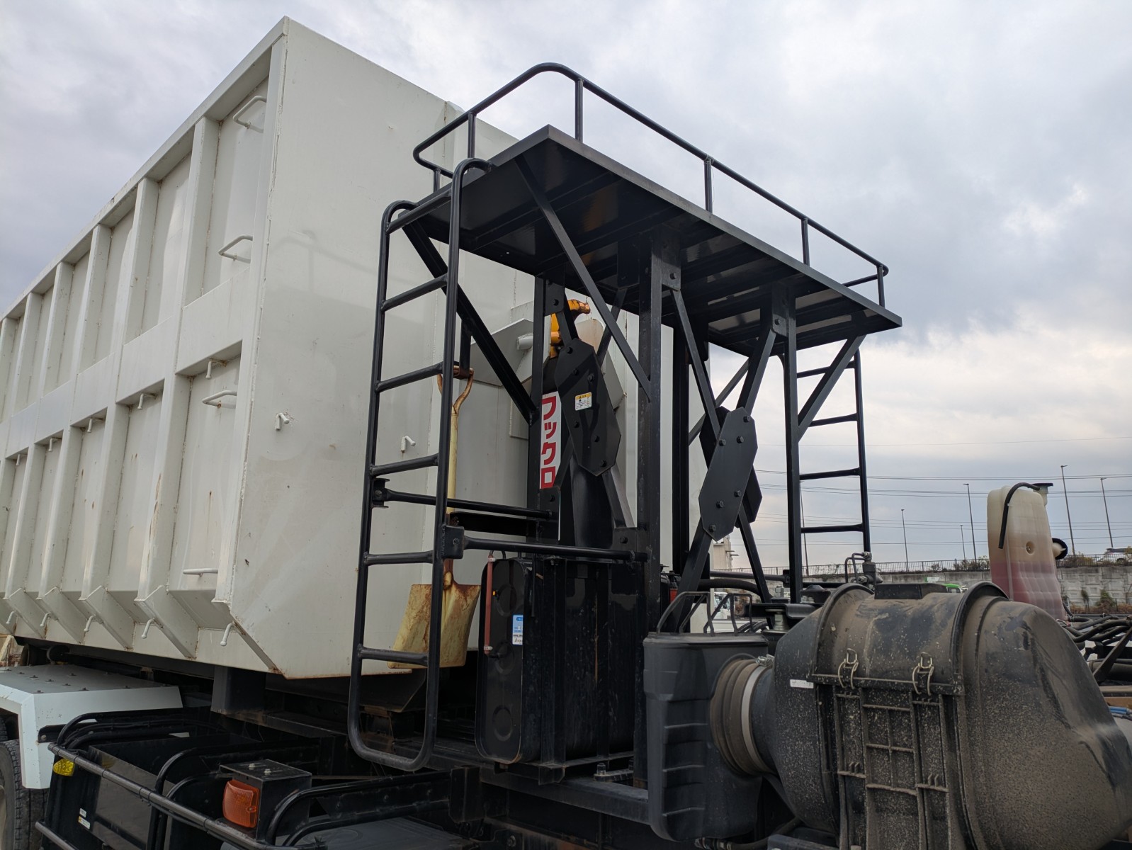 vehicle_image_202512101638481mnMbbsNpF.jpg