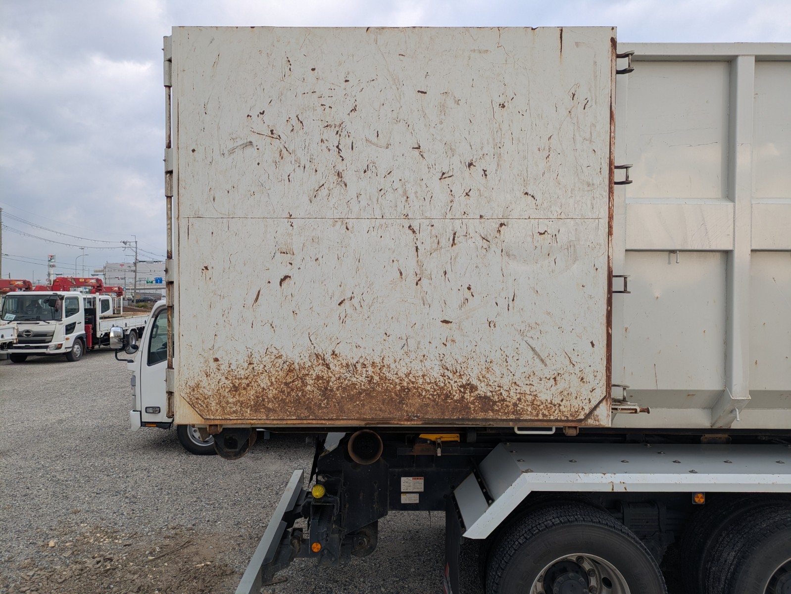 vehicle_image_20251210163849iTgk4jLgiJ.jpg