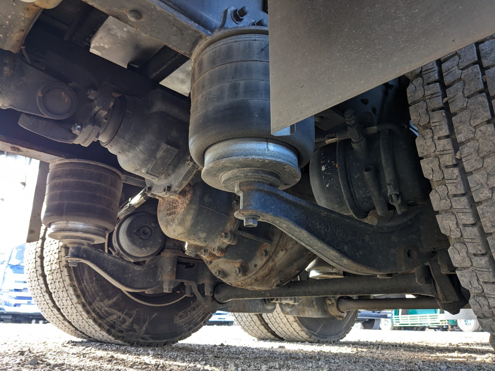 vehicle_image_20251216172714vsG9zojx0v.jpg